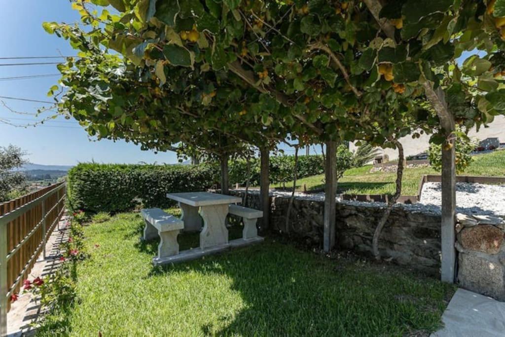 Chalet Fernandes Yellow Ponte de Lima